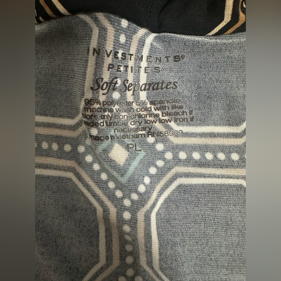 Investments Geometric Pattern Cardigan size PL - Picture 3 of 5